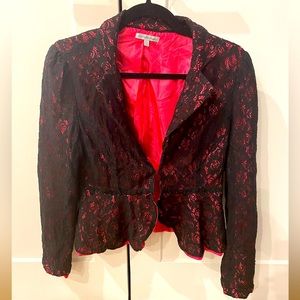 Pink and black lace blazer. Pink lining. Front clasps